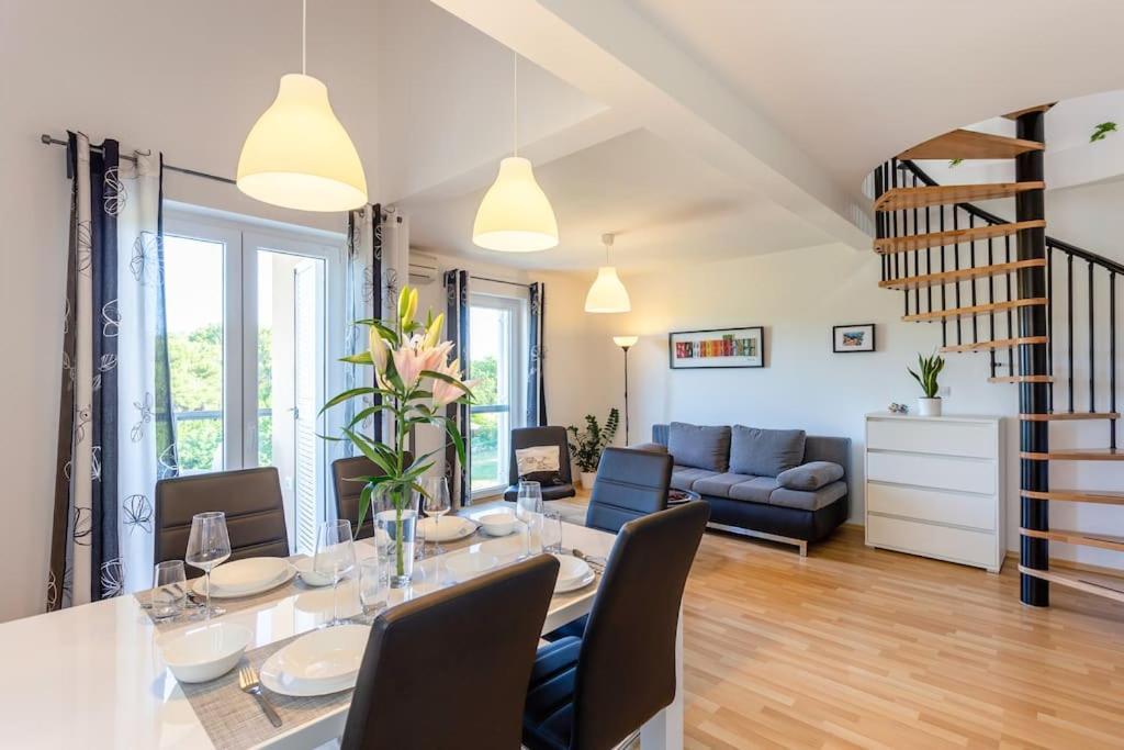 Apartments Punta Премантура Екстериор снимка