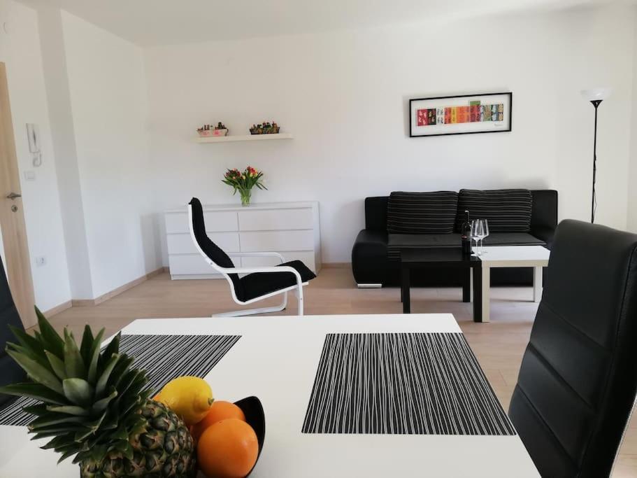 Apartments Punta Премантура Екстериор снимка