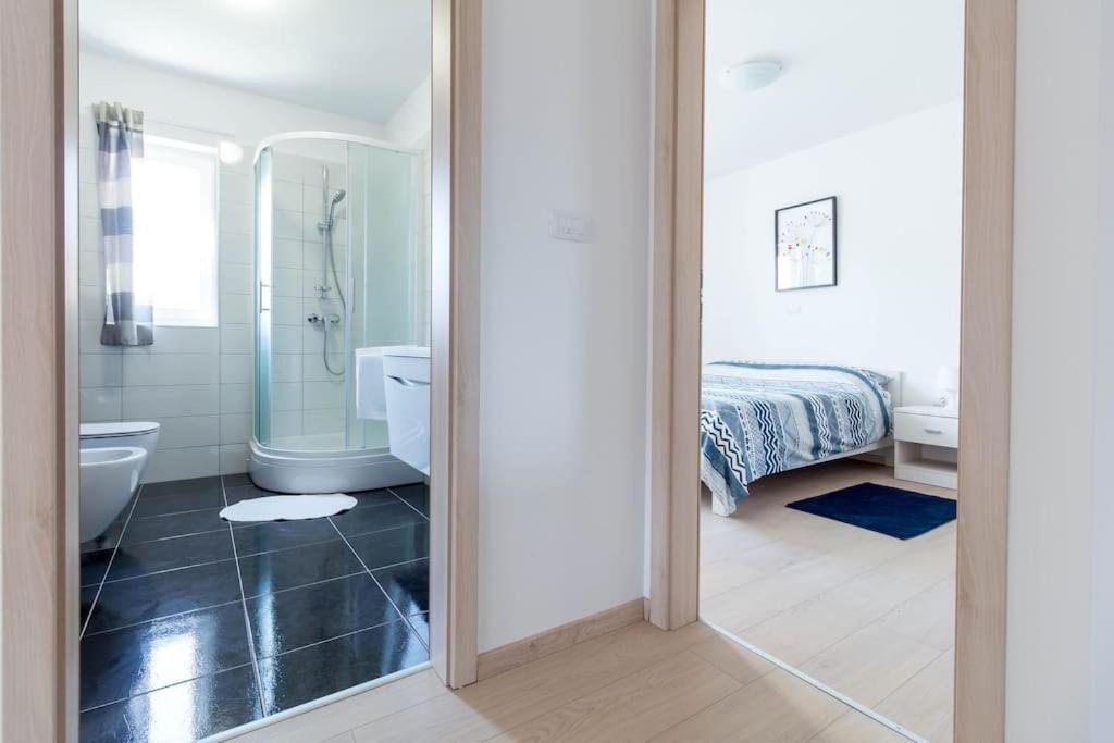 Apartments Punta Премантура Екстериор снимка