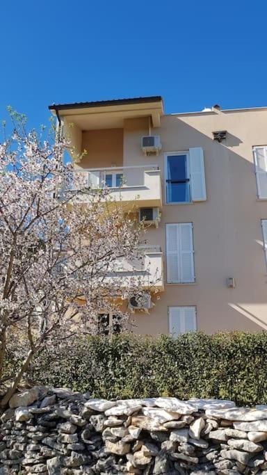 Apartments Punta Премантура Екстериор снимка