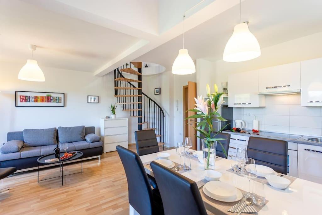 Apartments Punta Премантура Екстериор снимка