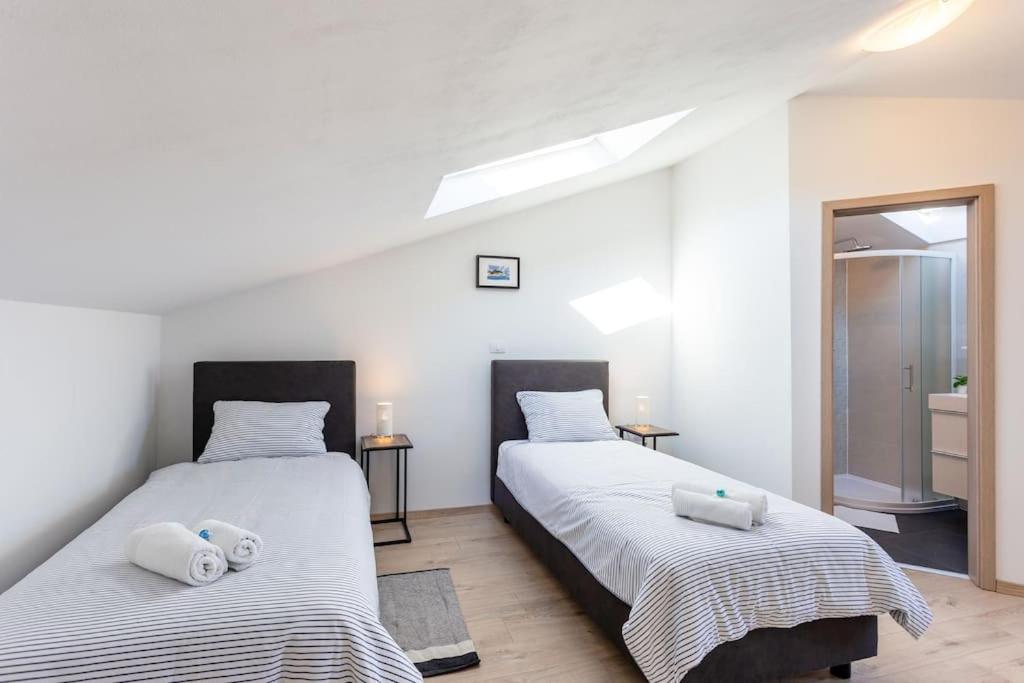 Apartments Punta Премантура Екстериор снимка