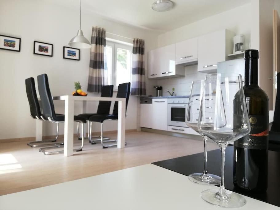 Apartments Punta Премантура Екстериор снимка