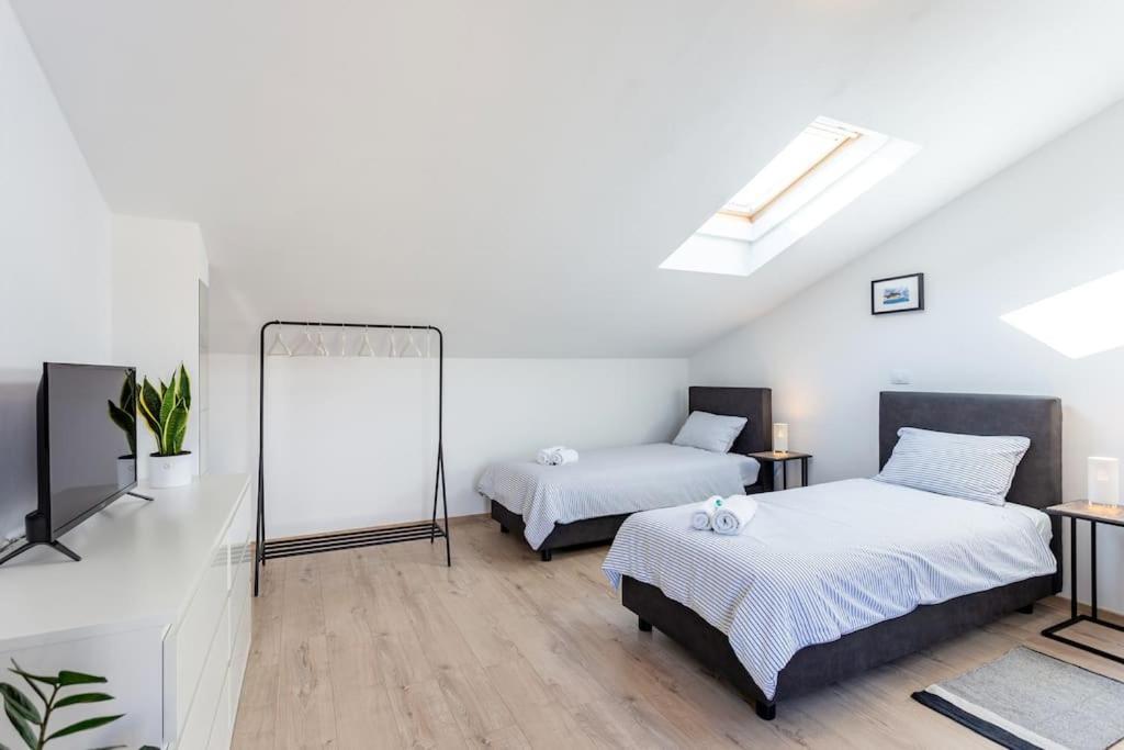 Apartments Punta Премантура Екстериор снимка