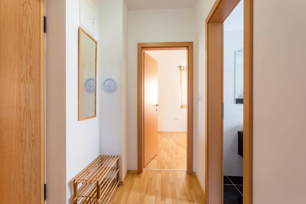 Apartments Punta Премантура Екстериор снимка